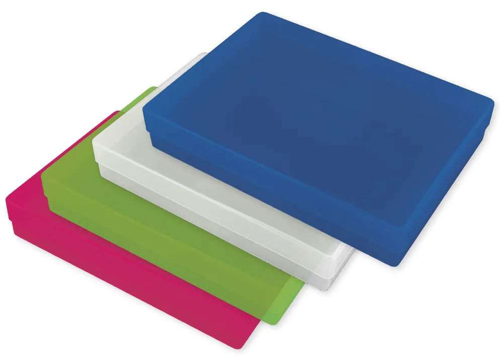 Plastlåda A4 färgad