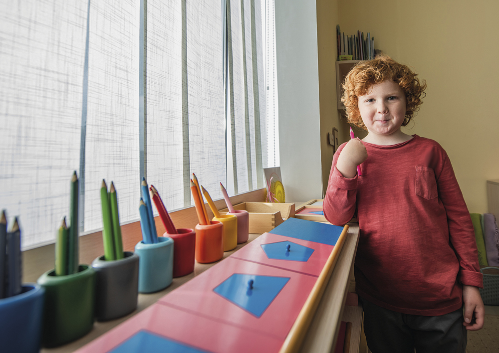 TimeTEX Satz mit 11 farbigen Bleistiftständern "Montessori Premium"