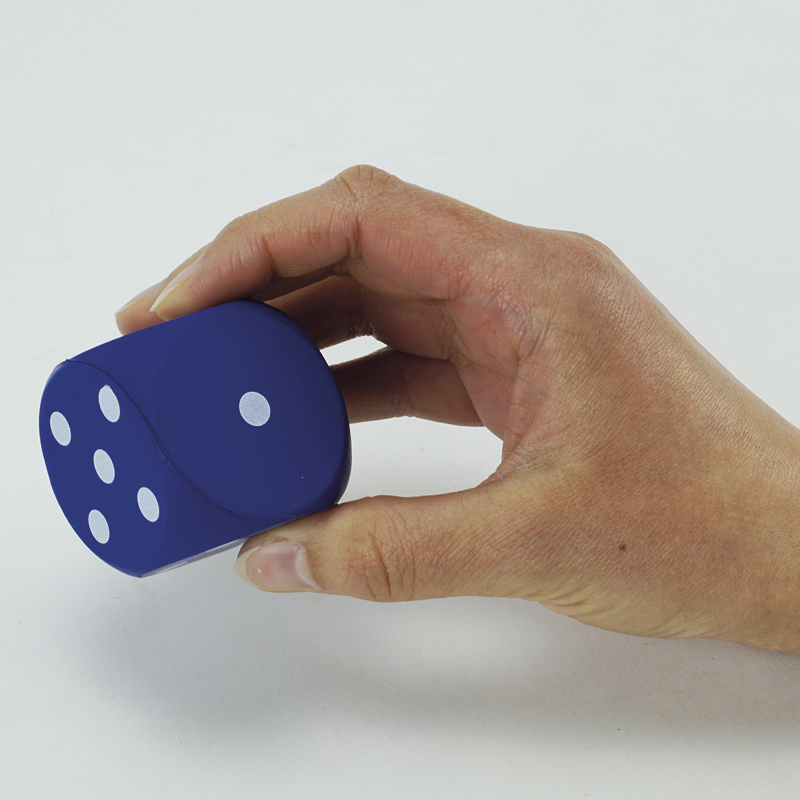 Set med viskande tärningar med ögon, 4x4 cm, 4 st.