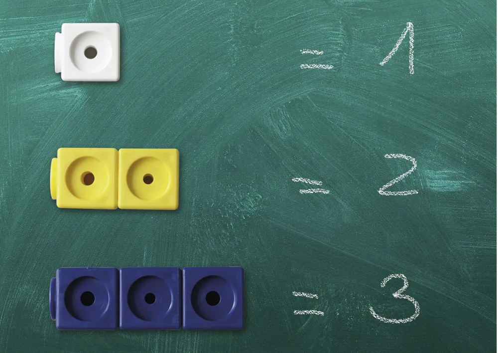 Klassensatz Steckwürfel rot/blau/grün/gelb, 21-tlg., in Stapel-Box