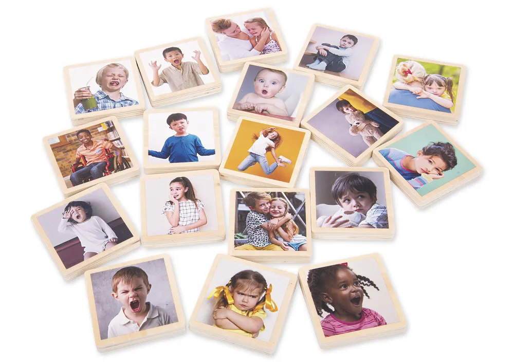 Houten plankjes "Emoties", 18 delig