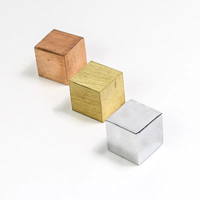 Set Metall-Würfel, 6-tlg.