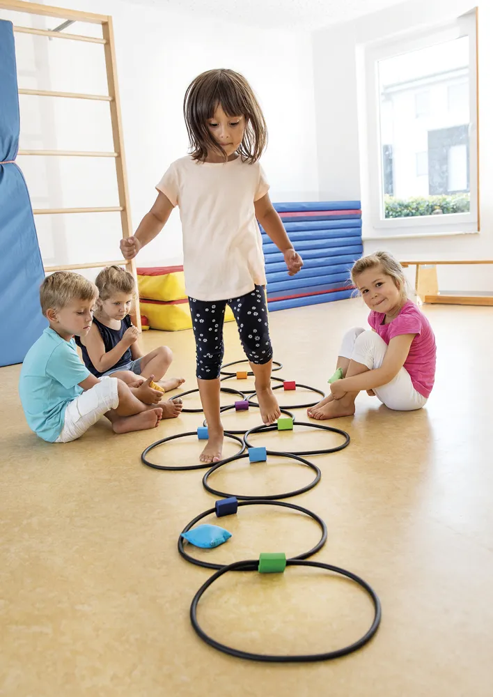 beleduc Hüpf- und Wurfspiel mit Zahlen, 15-tlg.