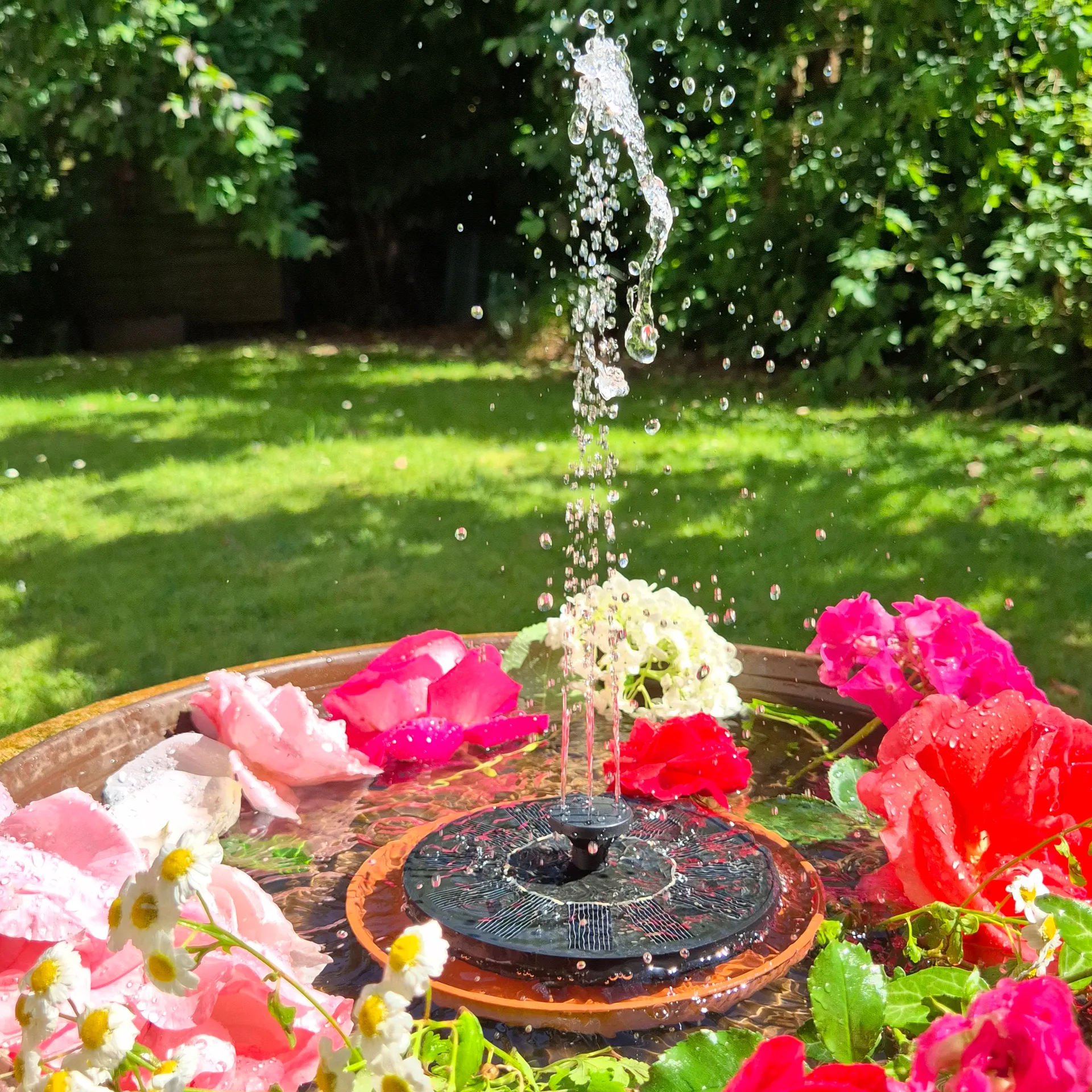 Solar-Brunnen mit 5 Aufsätzen