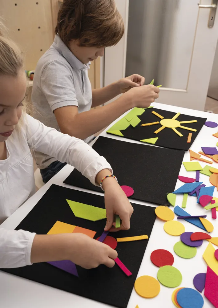 Geometrische Flächen aus Filz, 196-tlg.