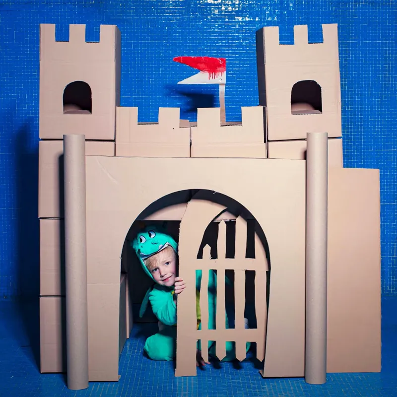 Bastelset "Upcycling - Bauwerke aus Altkarton"