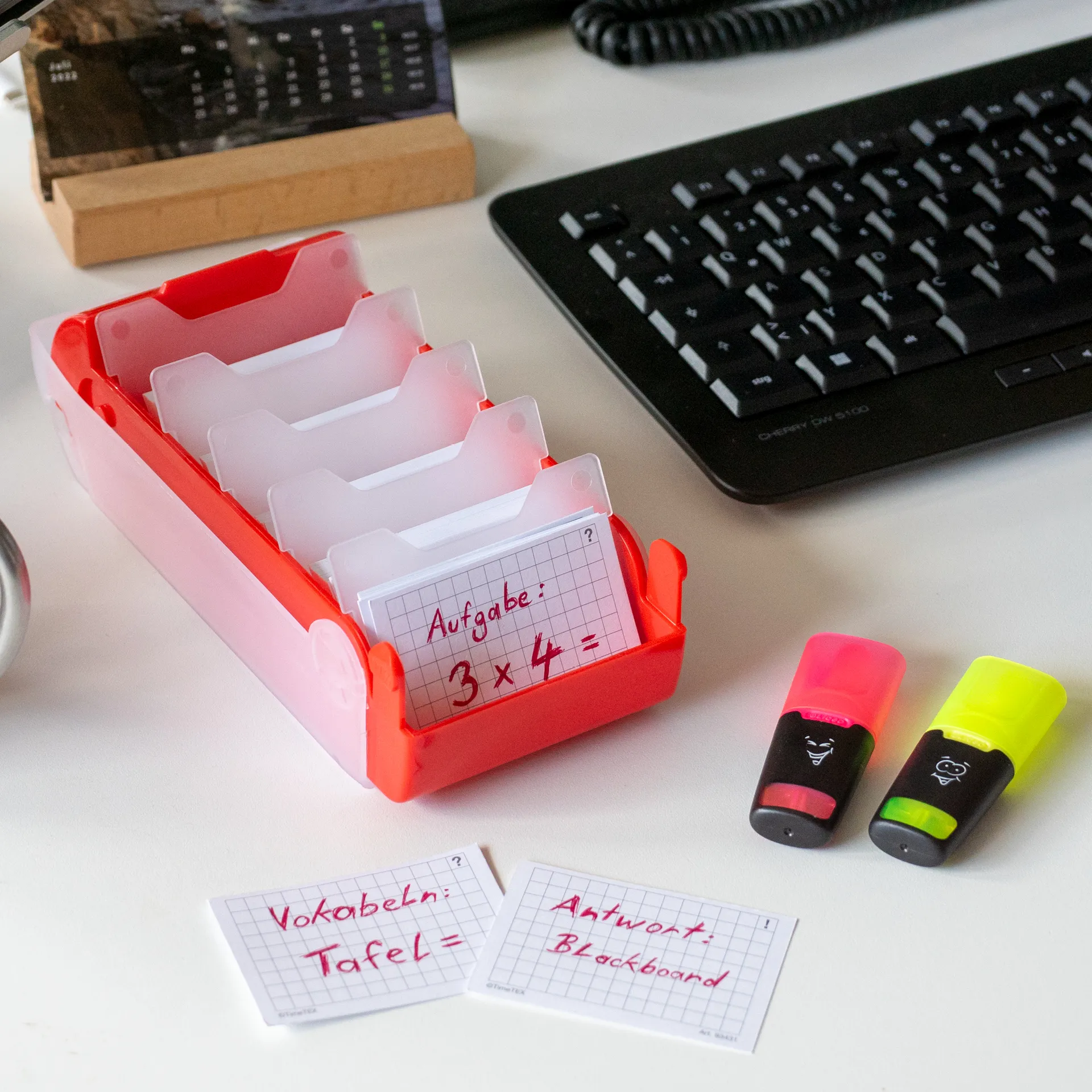 A8 kortelių susidėjimo dėžutė, plastikinė (be korttelių)