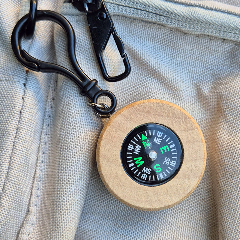 Kompass aus Holz, 45 mm ø, 1 Stück
