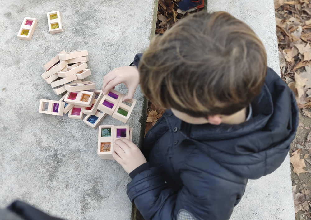 Farb-Domino "Regenbogen", 29-tlg. Farb-Domino "Regenbogen", 29-tlg.