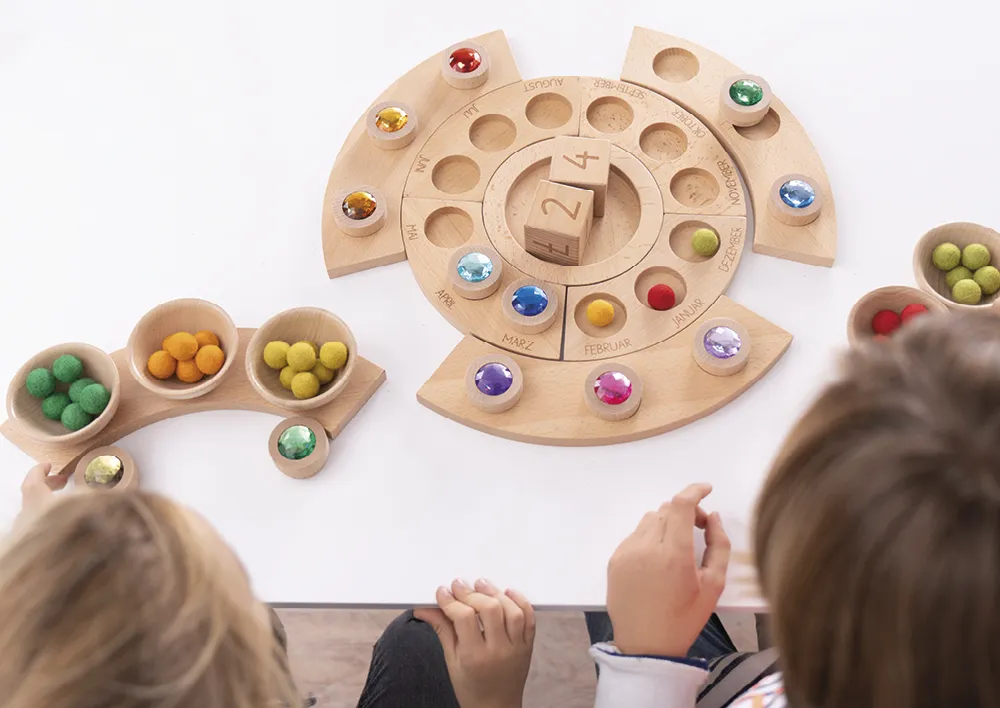 Holz-Funkelsteine "Regenbogen" für Jahreszeiten-Kreis, 13-tlg.