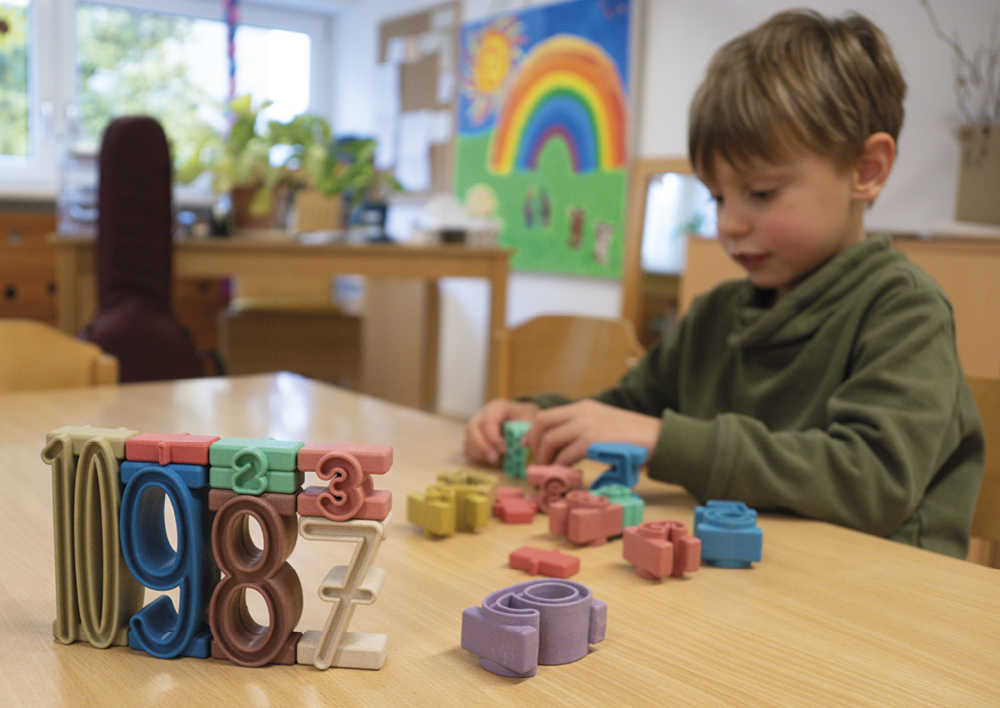 Klassensatz Stapel-Zahlen Montessori-Farben, 8-tlg., in Stapel-Box "Montessori Premium" Klassensatz Stapel-Zahlen Montessori-Farben, 8-tlg., in Stapel-Box "Montessori Premium"