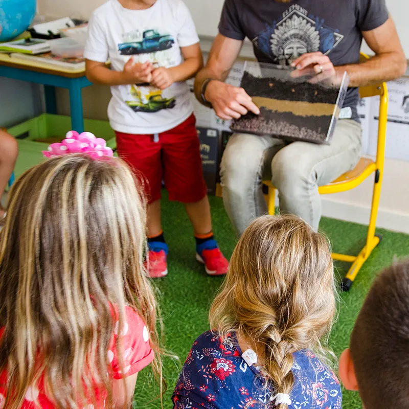 Beobachtungs-Set "Wurzeln + Regenwürmer", 13-tlg.