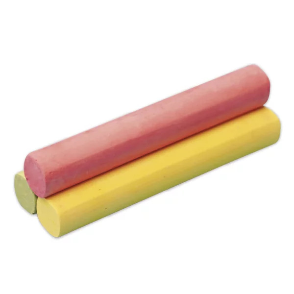 drei rote und gelbe Kreidestücke