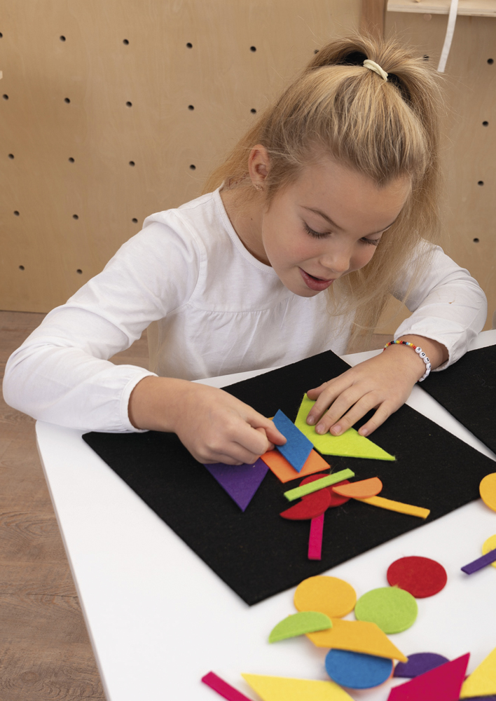 Geometrische Flächen aus Filz, 196-tlg.