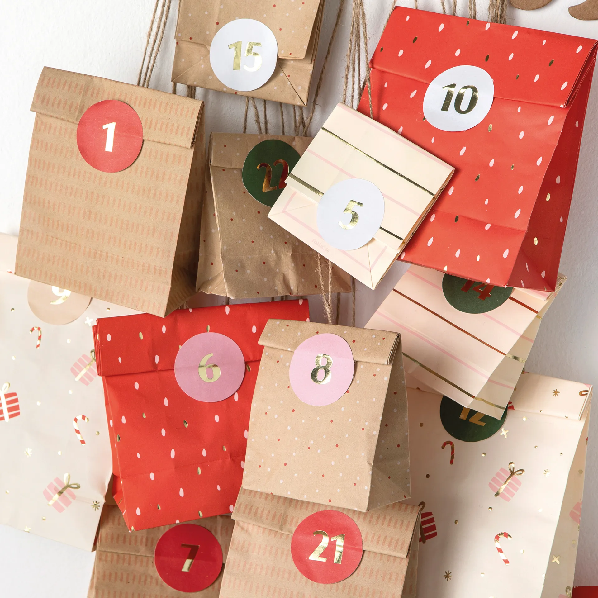 Adventní kalendář "Jezevčík", 54 kusů.