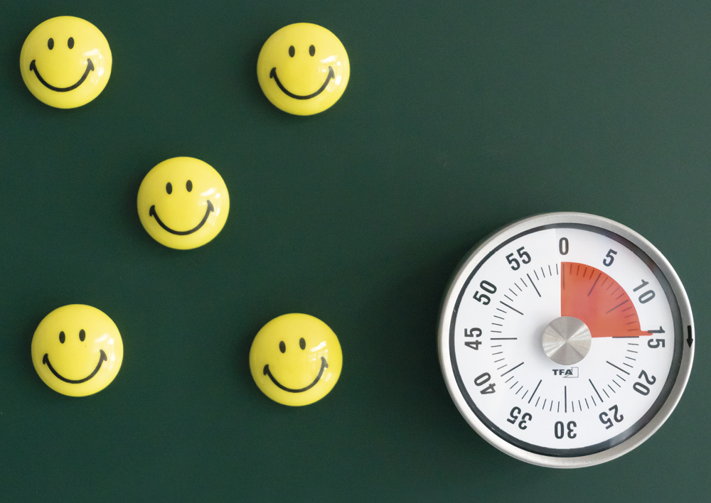 Hagemann Tafelfolie magnethaftend, Rückseite selbsthaftend, 70 x 59 cm