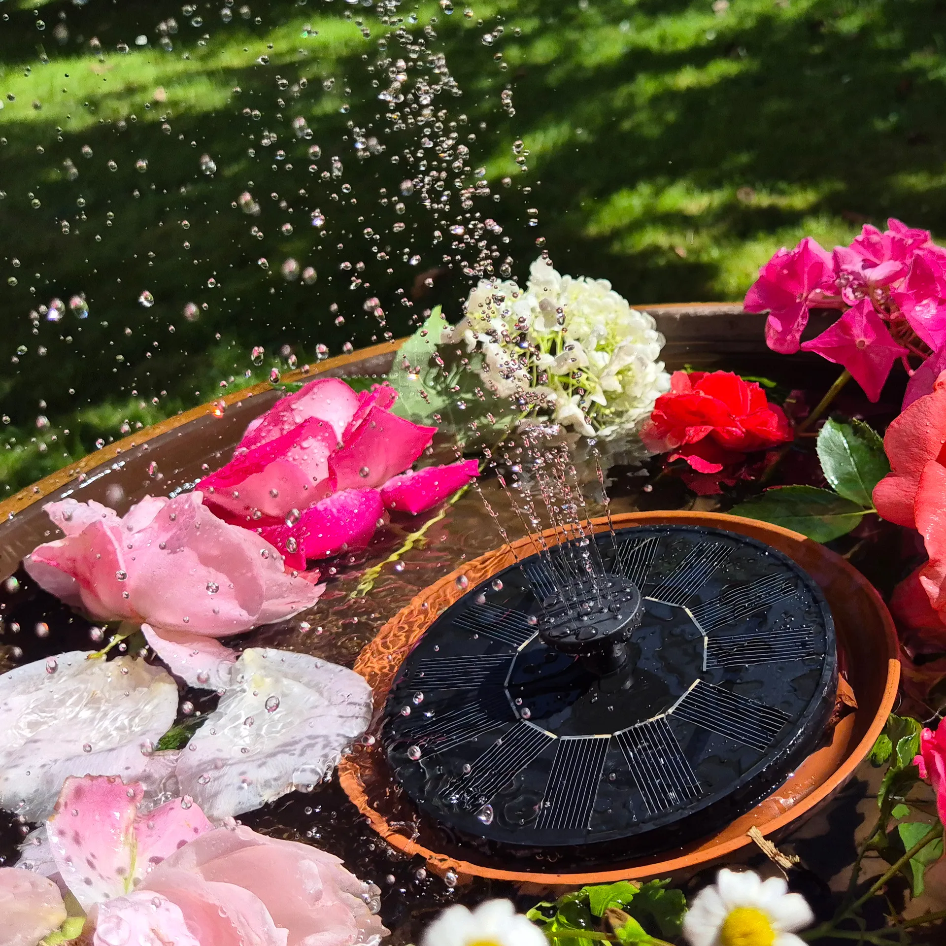 Solar-Brunnen mit 5 Aufsätzen