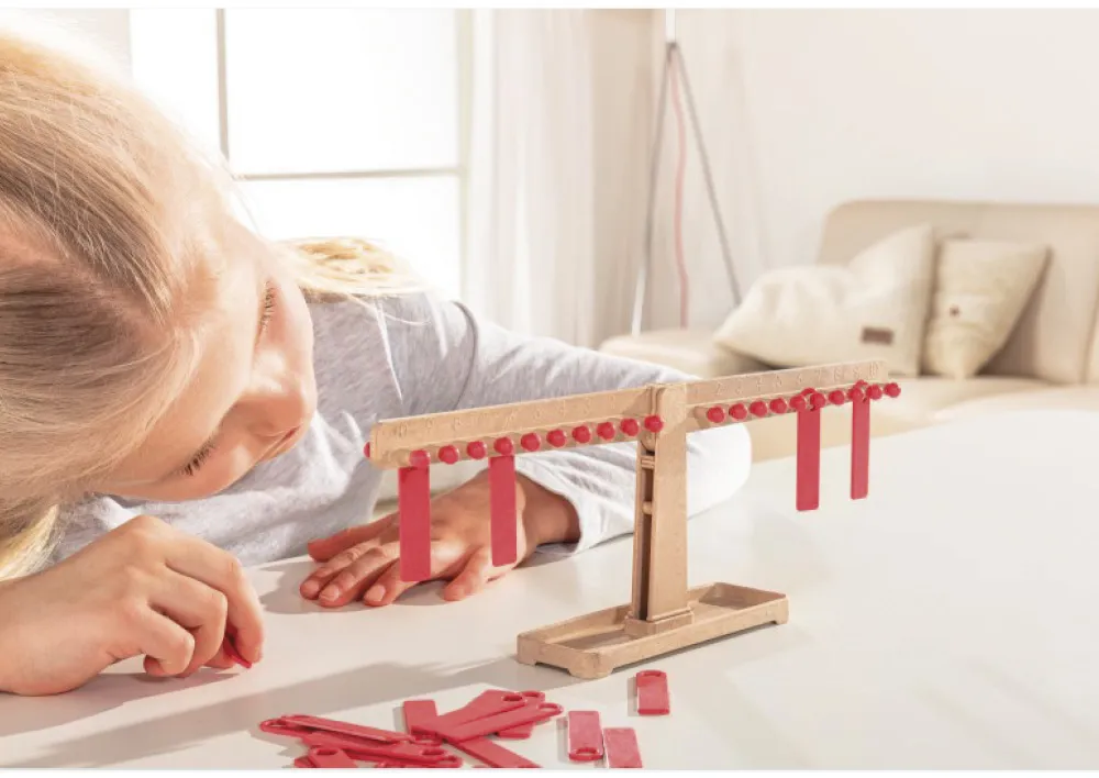 Antal och räknevåg av RE-Wood, 23 st.