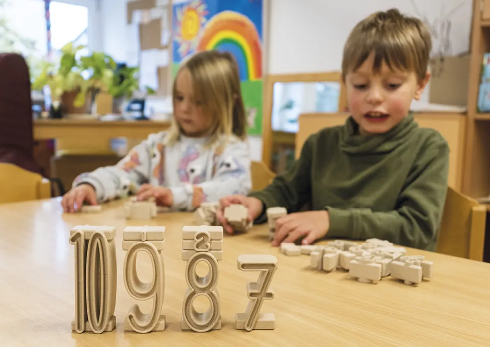 Stable tal "Tal på Tal", 34 stk., "Montessori Farver"