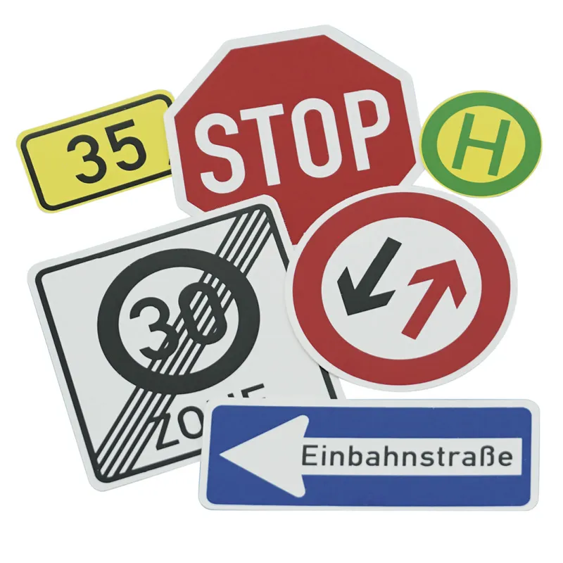 Verkehrszeichen-Box, 64-tlg., magnetisch