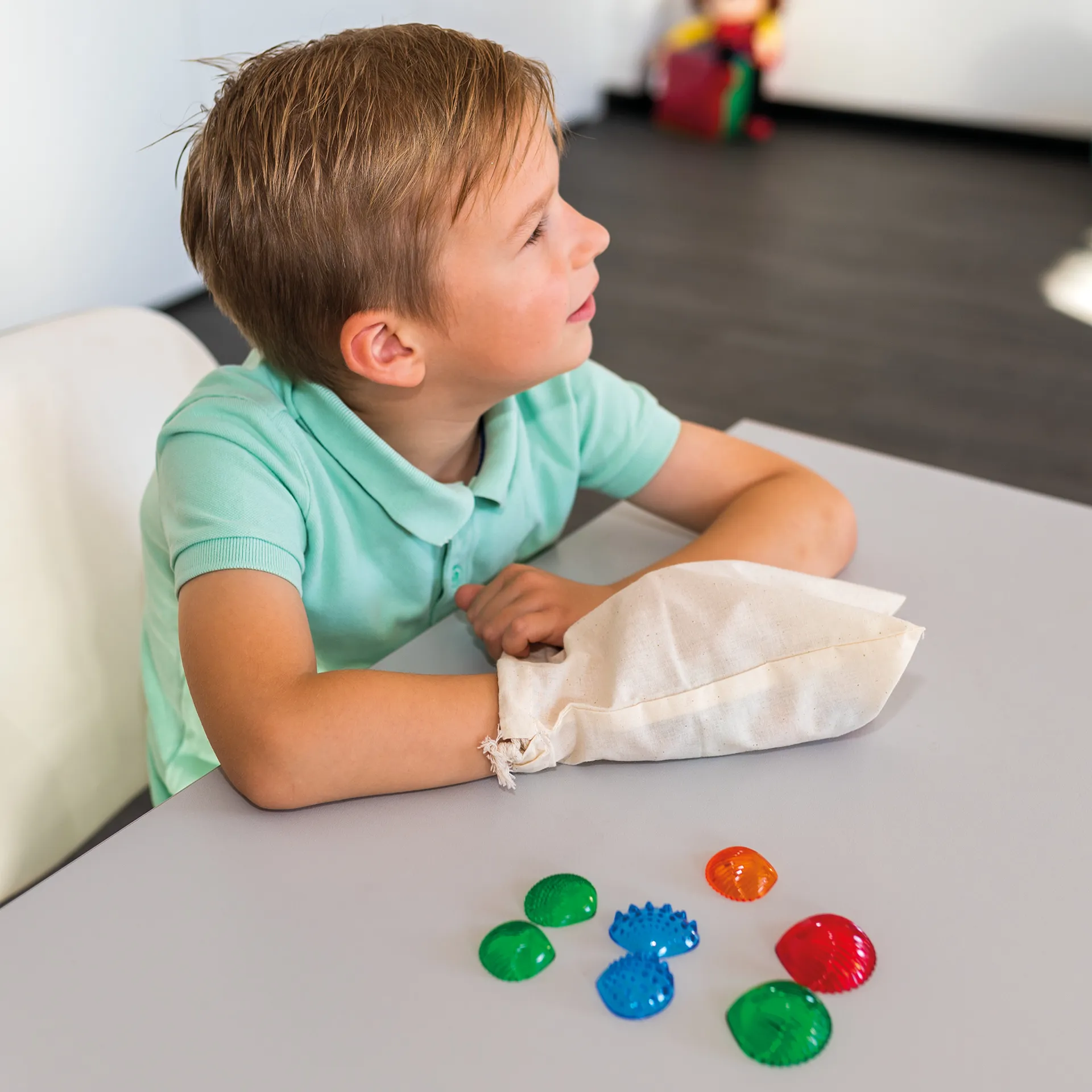 Muschel-Set, transparent und taktil, 108-tlg.