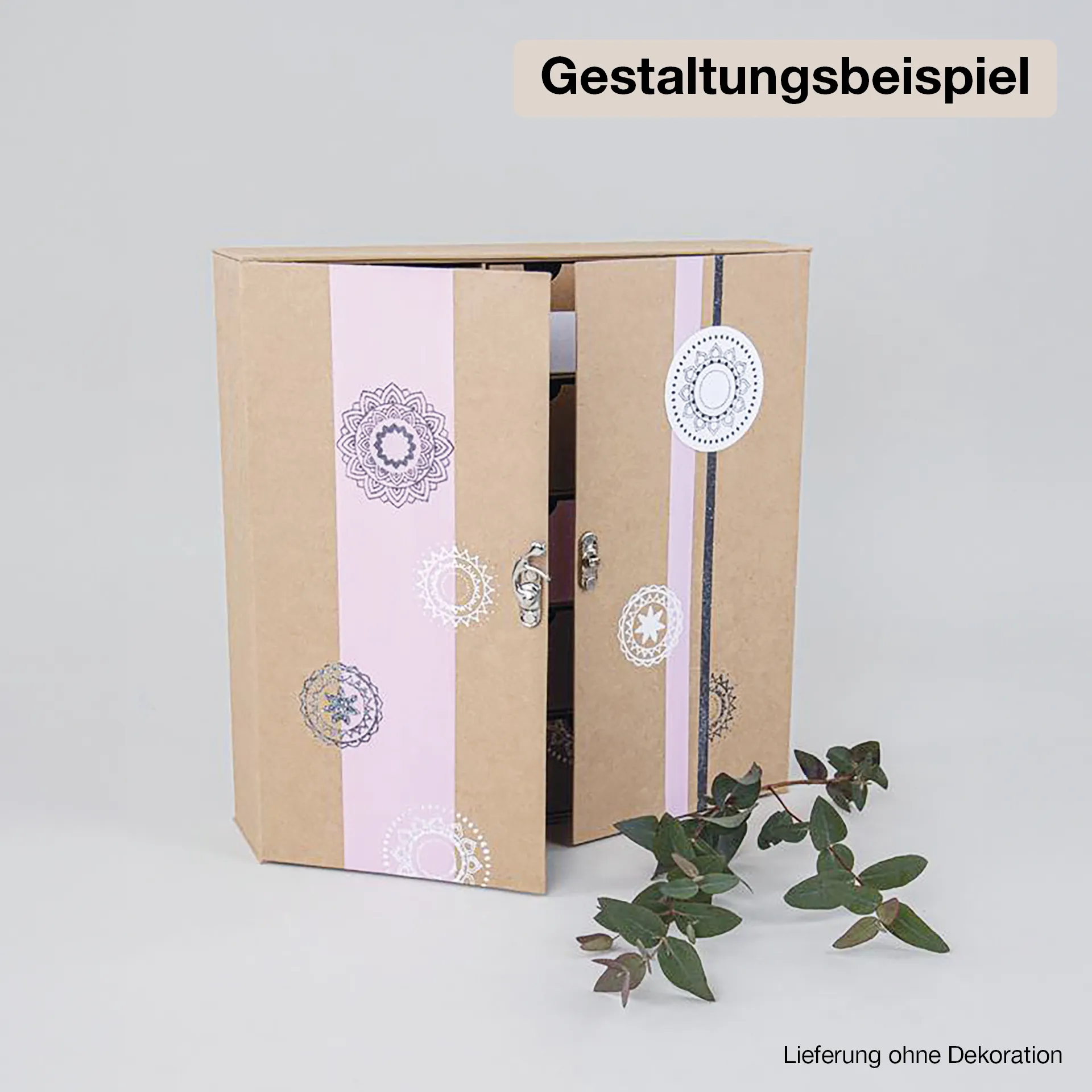 Adventskalender "Schränkchen" aus Pappmaché