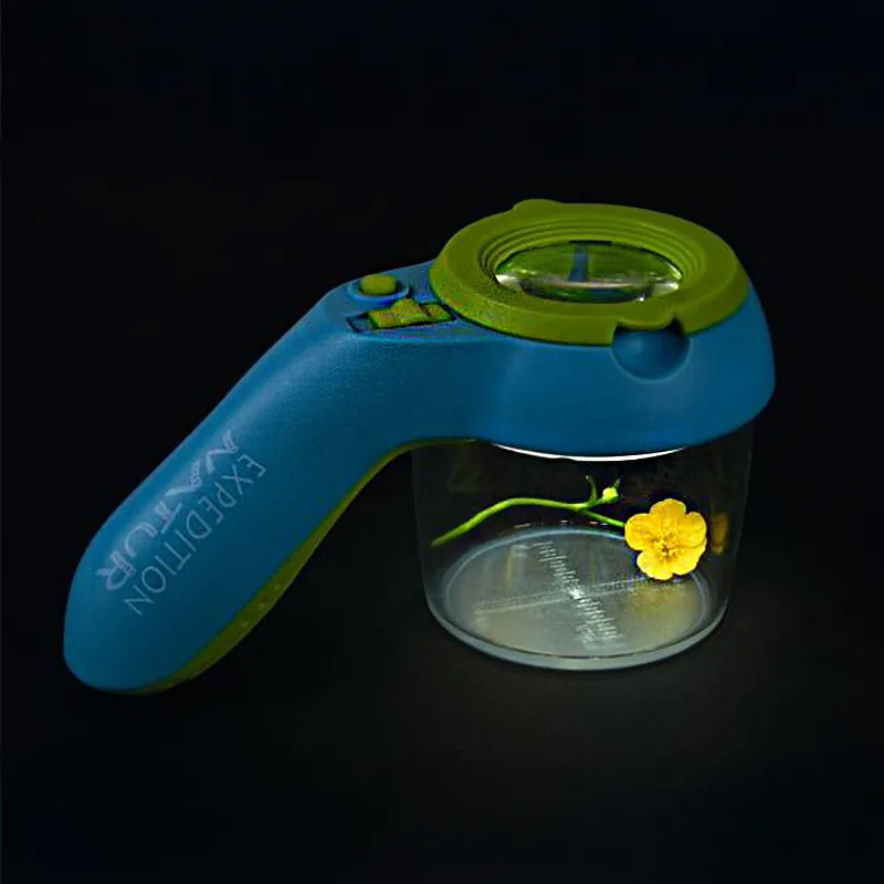 Becher-Lupe mit Licht