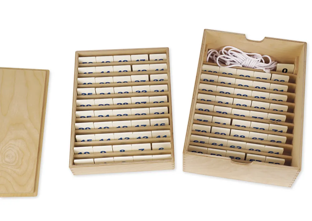 Čísla do 100. 101 ks, V dřevěné krabičce