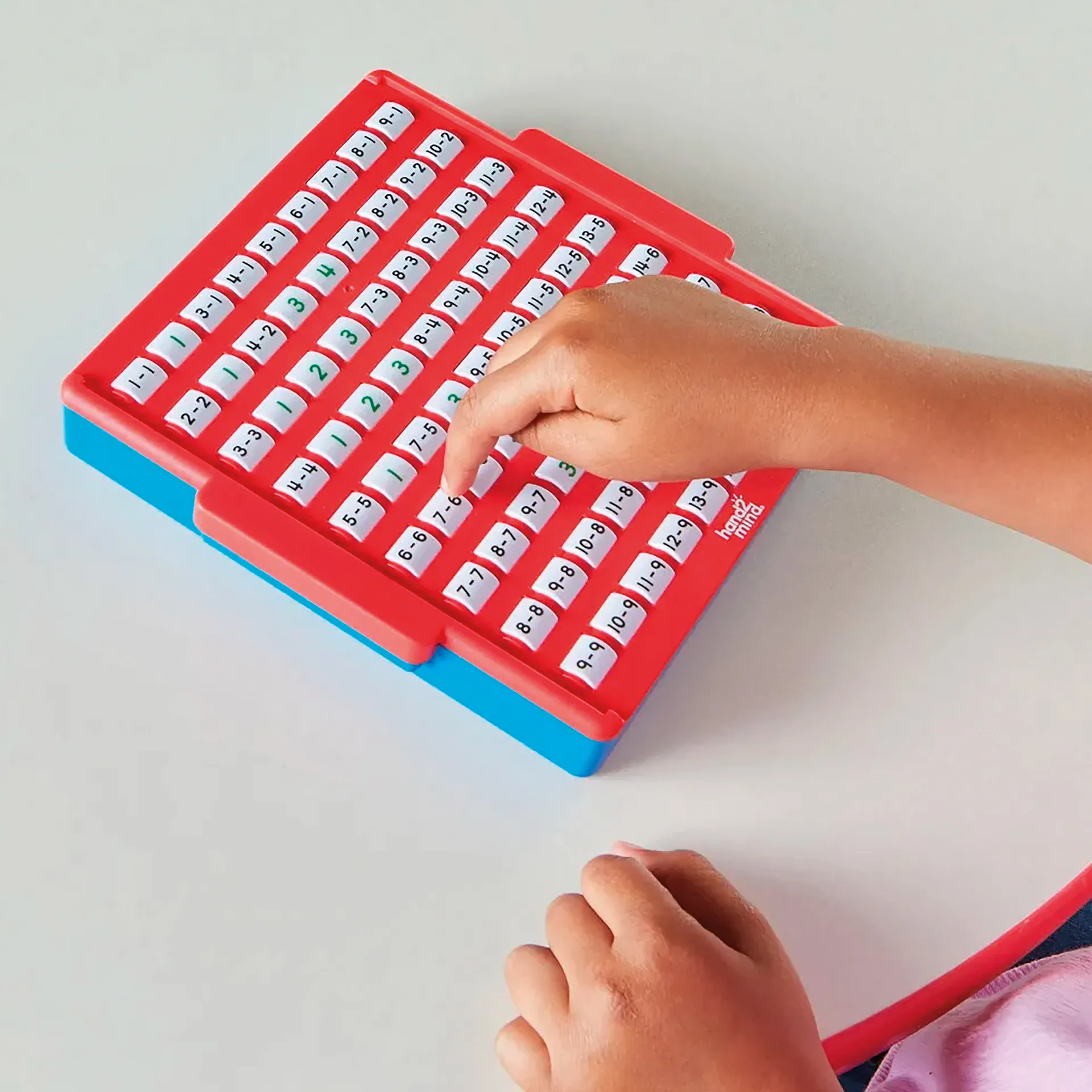 Leerspel "oefenbordje aftrekken"