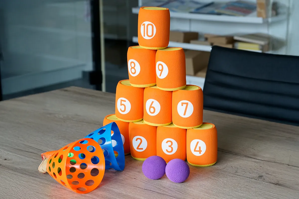 Flüster Dosenlernspiel für geräuscharmes "Bewegtes Lernen"