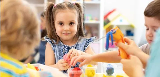 Vorschule-im-Kindergarten-Bild-2_800x800