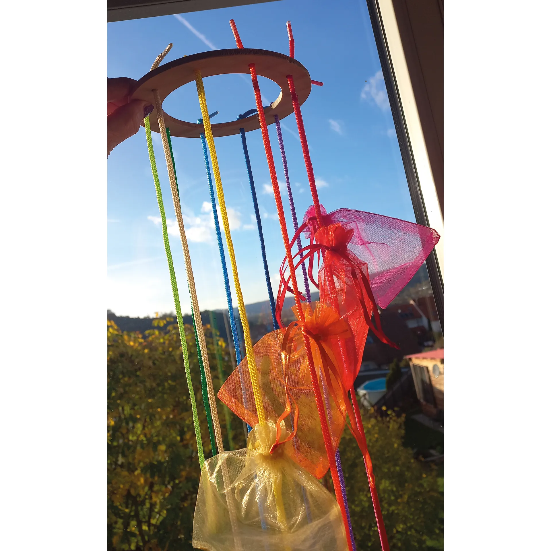 Fädelringe aus Holz, 9 Stück