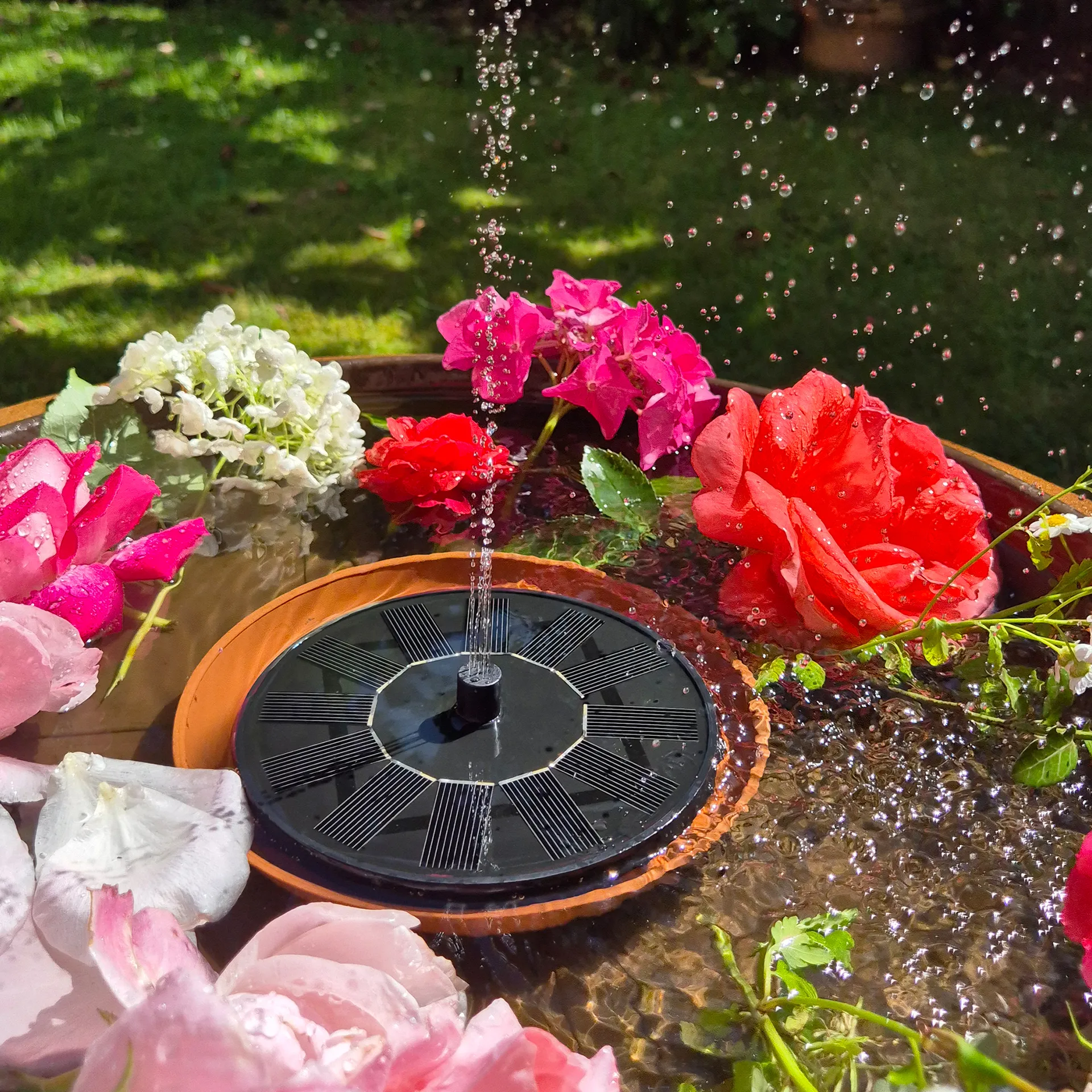 Solar-Brunnen mit 5 Aufsätzen